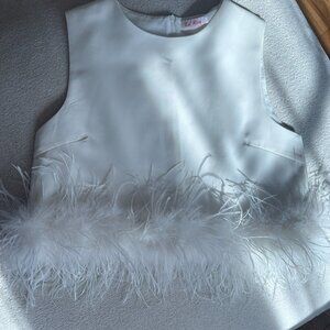 White Feather Hem Crop Top – La’Ros, Size L